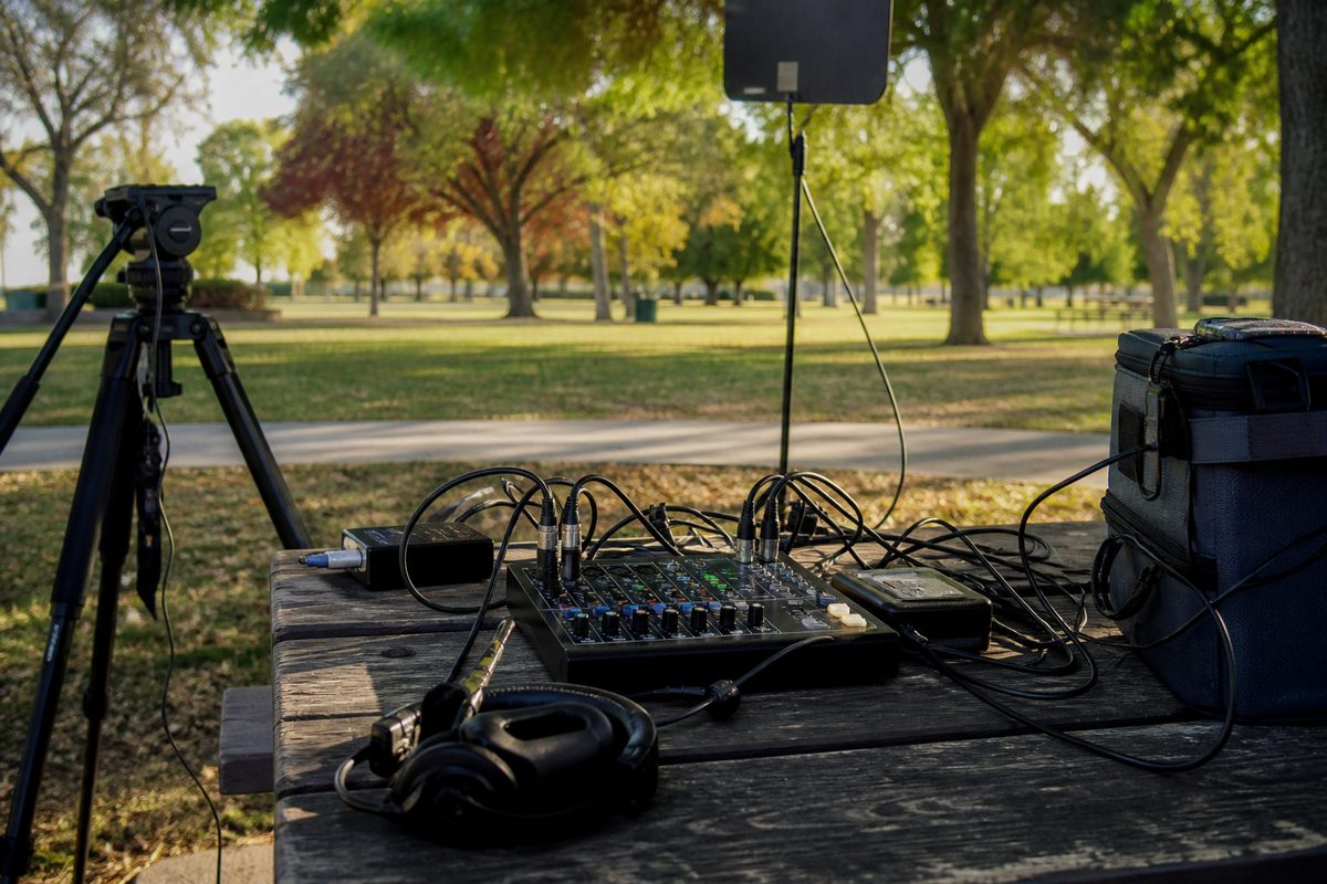 Park-bench remote with a bike-bag kit
